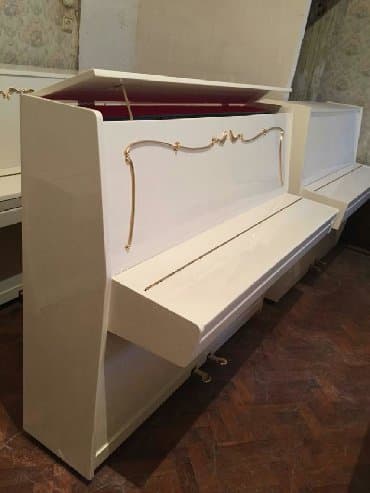 piano dersleri baki: Pianino ВЕСНА Rusiya stehsalı olan Zəmanətli Ağ rəngli, naxışlı — 1