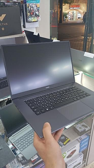 en ucuz apple macbook: 🔥💻 Güclü və premium dizaynlı Huawei noutbuku! 🖥 MODEL: Huawei BoDE-W ⚡ — 3