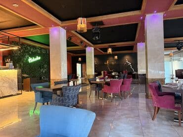 razinde iş: Ofisiant tələb olunur, Restoran, Gündəlik ödəniş, 18-29 yaş, 1 ildən az təcrübə — 6
