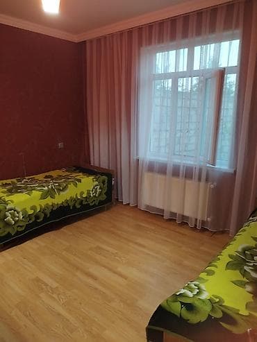 4 otaqlı mənzil/interyer komplekti - Geniş, işıqlı zal: asma tavan — 7