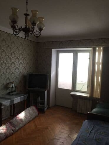 4 otaqlı ev çertyojları: Bakı, 3 otaqlı, Köhnə tikili, m. Elmlər Akademiyası, 80 kv. m — 3