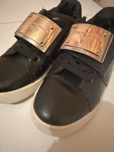 qadın üçün dəri krossovkalar: Dolce & Gabbana tərzində qara idman ayaqqabıları - Rəng: qara — 2