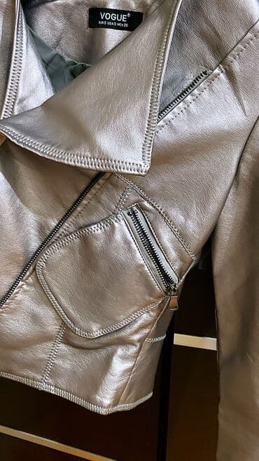 zara gödəkçə: Satilmayib hele yaza bilersiz Kojinniy qisa kurtka satiram metalik — 3