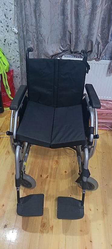 Qadın geyimləri: Islenib — 2