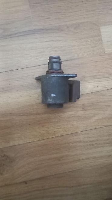 açar korpusu: Məhsul: Avtomobil ehtiyat hissələri dəsti Tərkib: - Sükanaltı kombinə — 8