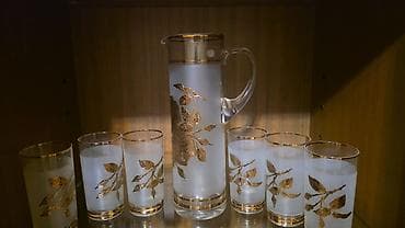 tort vitrin: Şüşə qrafin və stəkan dəsti - Dəst: 1 ədəd qrafin + 6 ədəd hündür — 1