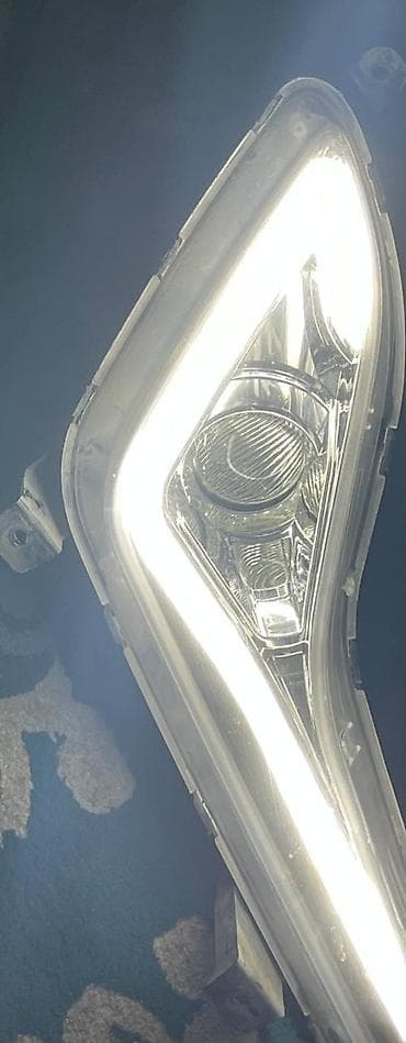 06 şiti: Sol, Duman əleyhinə faralar, Hyundai, 2015 il, Orijinal, Yaponiya, İşlənmiş — 1