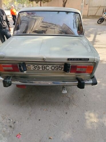 ваза напольная стеклянная высокая без узора: ВАЗ (ЛАДА) : 1.6 л | 2000 г. 60348 км Седан — 3