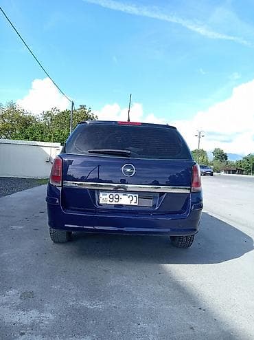 vaz 2006: Opel Astra: 1.4 l | 2006 il 260 km Universal — 3
