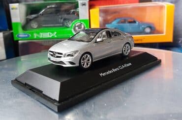 metbex tavan modelleri: Коллекционная модель Mercedes-Benz CLA-Class C117 silver 2013 Limited — 1