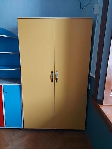iki qapili dolab: İşlənmiş, 2 qapılı, Sarı, Digər material, Açılan, Düz dolab — 1