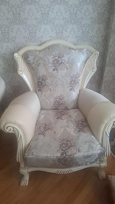 İşlənmiş, Divan — 3