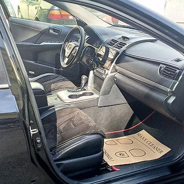 abş çəkmələri: Toyota Camry (VII nəsil, təxminən–2014 üslubu) – sedan, qara rəng — 5