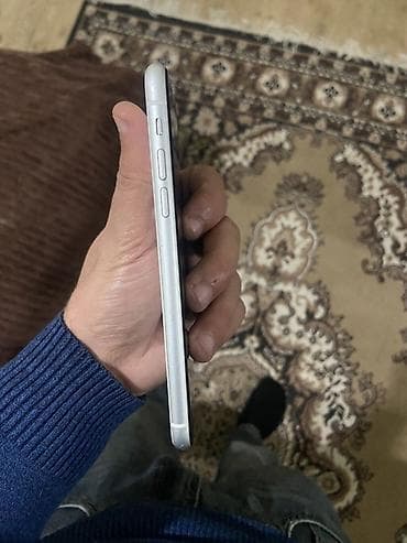 telefon iphone 6: IPhone Xr, 128 GB, Ağ, Simsiz şarj, Face ID — 4