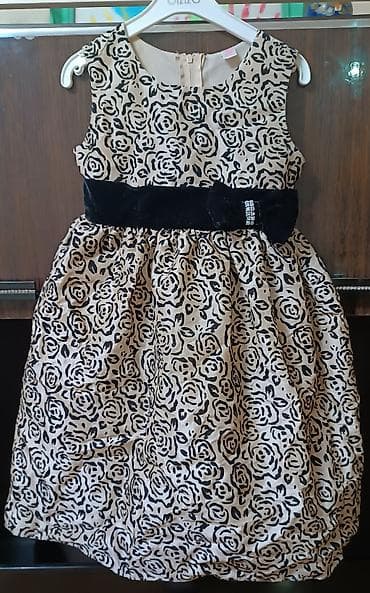 ev geyimleri sekilleri: Qız uşağı üçün ziyafət paltarı (3–4 yaş, 104 sm) Çox zərif və eleqant — 1