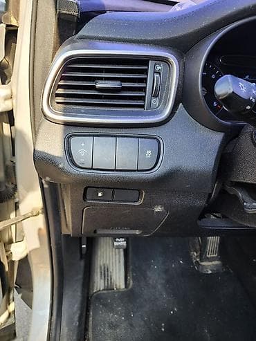 kia sorento 2015: Kia Sorento: 2 l | 2014 il Ofrouder/SUV — 5