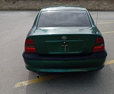 audi satış: Opel Vectra: 0.5 l | 1996 il Sedan — 7