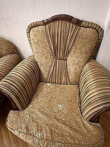 Klassik divan, Divan, Bazasız, Açılmayan