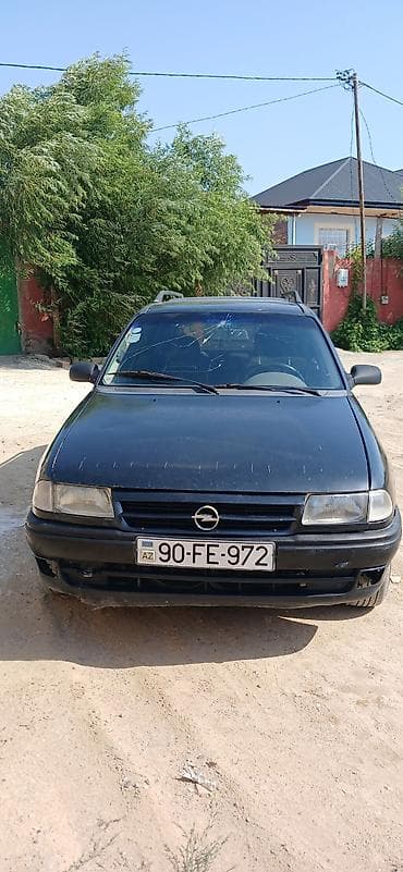 astra 1993: Opel Astra: 1.6 l | 1996 il 300000 km Universal — 1