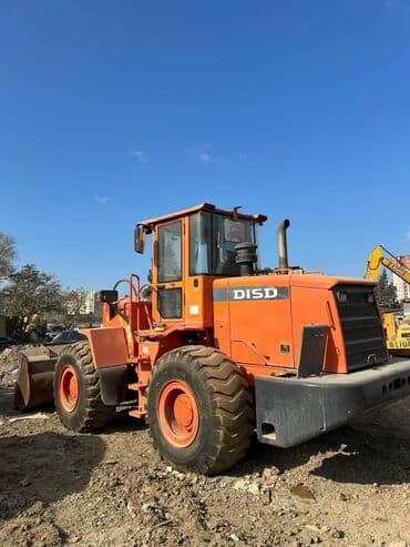 lizinq yolu ile traktor: Ekskavator
Yükləyici 2013 
Yürüş 6000 — 4