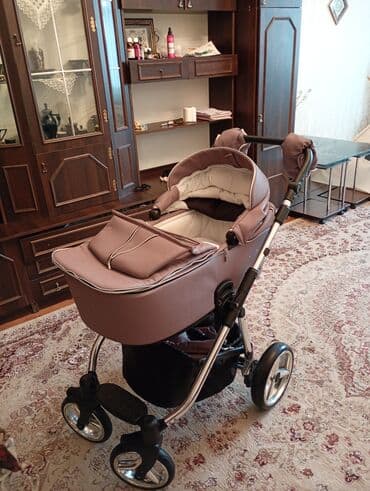 Oyuncaqlar: Transformer araba, Adamex, İşlənmiş, Yaş: 30 ay, Ünvandan götürmə — 6