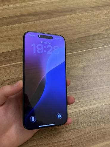 iphon 14 pro: IPhone 16 Pro Max, 512 GB, Qara, Barmaq izi, Face ID — 5