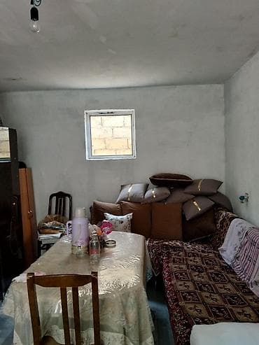 1 otaqlı, 36 kv. m, Orta təmir — 8