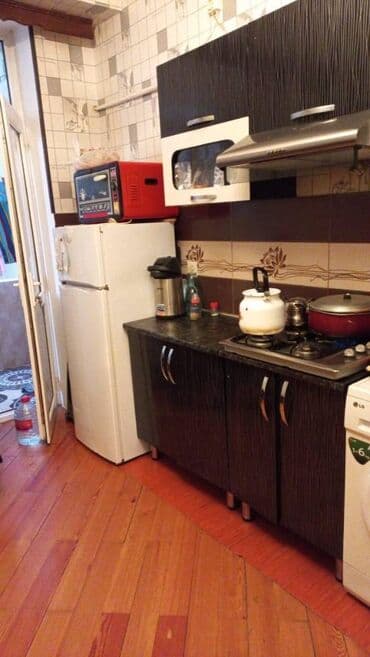 sumqayıtda 9 cu mk rayonda yeni binaların qiymqti: 3 otaqlı, Yeni tikili, m. Həzi Aslanov, 93 kv. m — 2