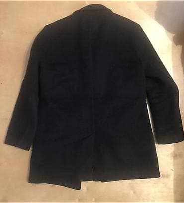 herbi geyimi: Kişi üçün klassik qara palto - Rəng: qara - Kəsim: düz, dizüstü — 3