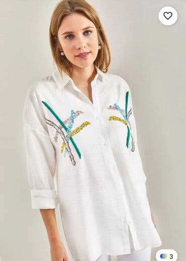 Ağ rəngli qadın köynəyi – uzun, rahat kəsim - Klassik düyməli yaxalıq