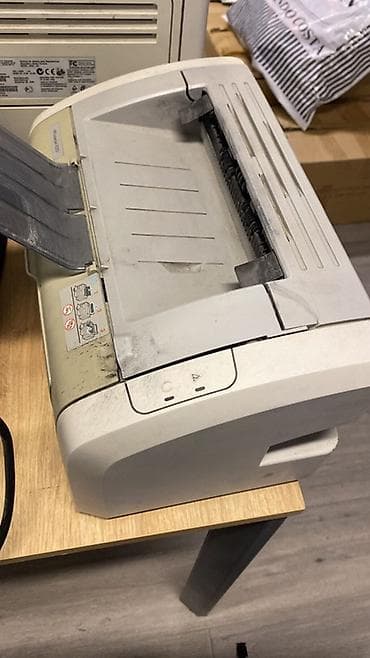 acer notebook: HP LaserJet 1018 monoxrom lazer printer Xüsusiyyətlər: - Çap — 1