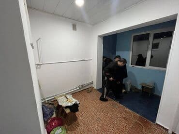 qara qarayev 3 otaqli kiraye evler: Xətai rayonu,Köhnə Günəşlı, Bizim marketin yanı.9 mərtəbəli — 6