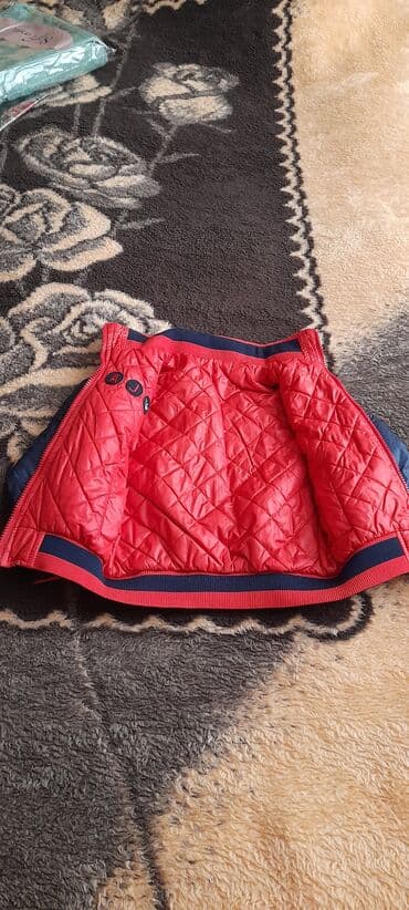 Другие детские вещи: 2 uzlu kurtka az geyinilib Armani firmasidi baha alinib.brend maldi — 2