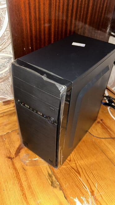 bort kompüter: Masaüstü kompüter seti Satılır 5 ayin komputeridi qiymet 770 azn core — 3