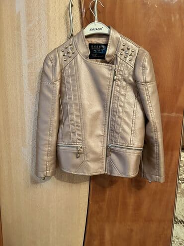 Uwaq ucun koja kurtka 28 azn satilir 6-7 yaw 1defe geyinilib lalafo.az -da Uwaq ucun koja kurtka 28 azn satilir 6-7 yaw 1defe geyinilib