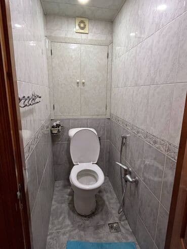 ist petrol tbilisi prospekti: Bakı, 4 otaqlı, Köhnə tikili, m. Xalqlar Dostluğu, 100 kv. m — 8