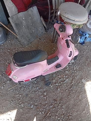 saxta baba kostyumu: Uşaq üçün elektrikli skuter – Vespa tərzində, çəhrayı rəng — 1