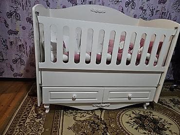 Oğlan və qız üçün, İşlənmiş, Dördbucaq, Beşik, Dəst ilə, Matras ilə, Yellənmə mexanizmsiz