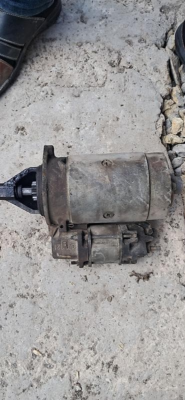 vaz 2107 ehtiyat: Məhsul: Avtomobil startyoru (elektrik starter) Təsvir: - 12V startyor — 2