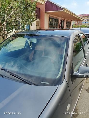 diffuser satisi: Volkswagen Jetta: 1.8 l | 2003 il Sedan — 3