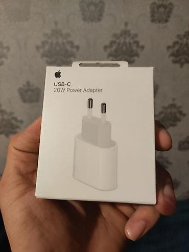 iphone 13 pro max ekran: Apple USB‑C 20W Power Adapter (Model A2347) Kabel ilə birlikdə — 1