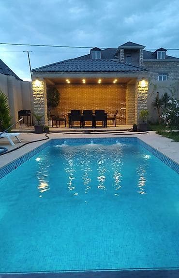 Mərdəkanda yerləşən isti, hovuzlu bağ evimiz xidmətinizdədi,xidmətə