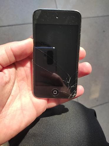 i pod: IPhone 3G, 32 ГБ, Black Titanium — 1