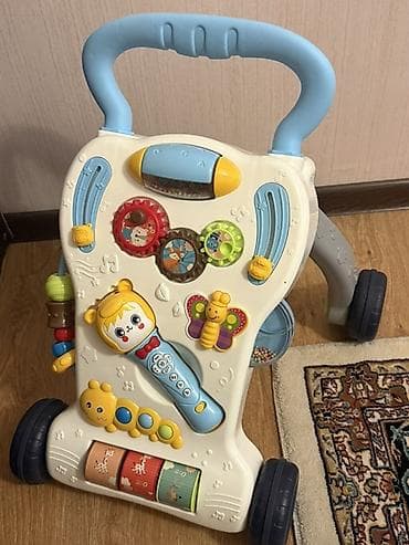 Uşaq üçün interaktiv gəzdirici/aktivitə mərkəzi - 4 təkərli sabit