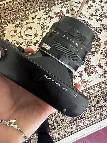 fotokamera: Zenit TTL 35mm plyonka fotoaparatı - Ob’yektiv: Helios‑44M 58mm f/2 — 5