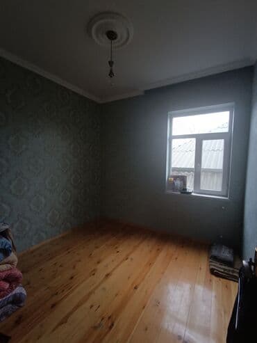 2 otaqli heyet evlerin satisi: 2 otaqlı, 65 kv. m — 5