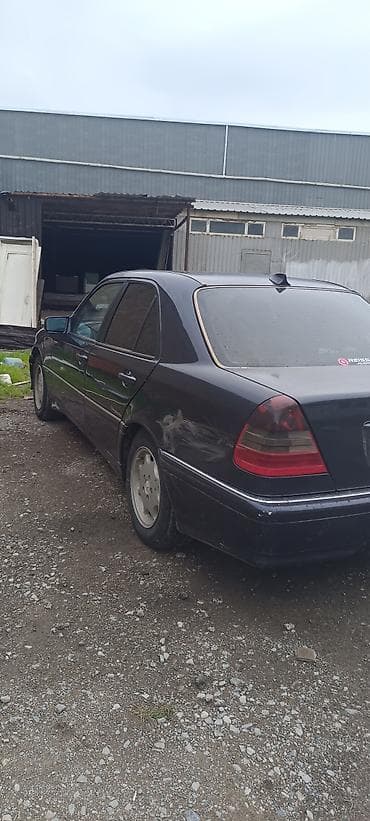 turbo az c class: Mercedes-Benz C-Sinif sedan (W202). tünd göy( Milyoner) rəng, 1995 ci — 3