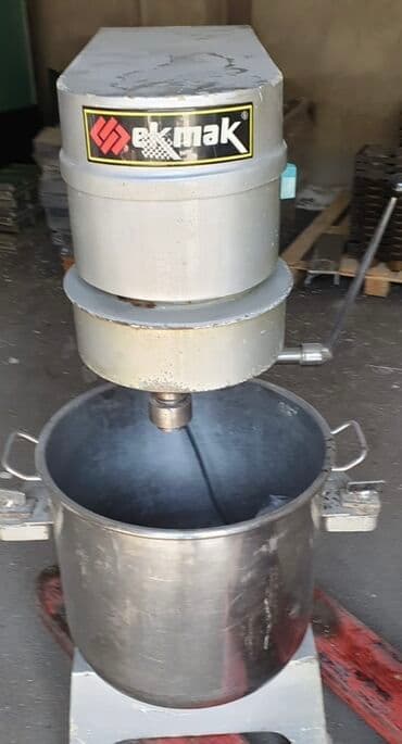 tap az xemir yoguran: EkMak brendinə məxsus sənaye mikseri. Bu möhkəm avadanlıq geniş — 1