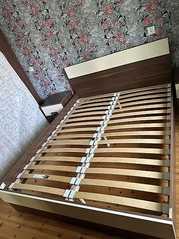 sfaner: İşlənmiş, 4 qapılı, Güzgülü, Qəhvəyi, Taxta, Kupe, Düz dolab — 10