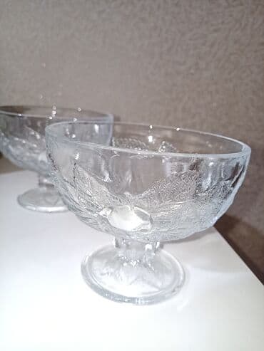 dondurma qablari: Iki ədəd dondurma, puding, desert qabı .Türkiyə istehsalı — 1